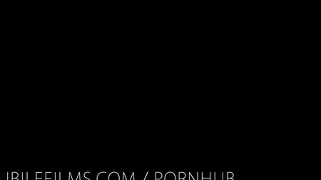 Ночной трах двух лесбиянок