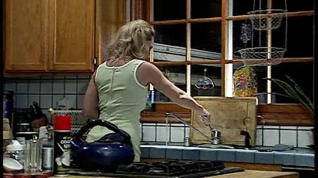 Young pretty blonde was seduced my elder carpet muncher on the kitchen