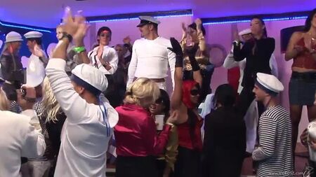 cruiseship cumsluts scene1