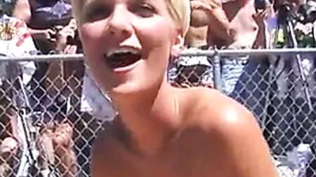 Short Hair Blonde Get Wet