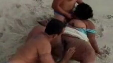 bbw threesomes on the beach