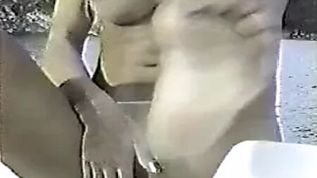 Pamela Anderson – Home Video