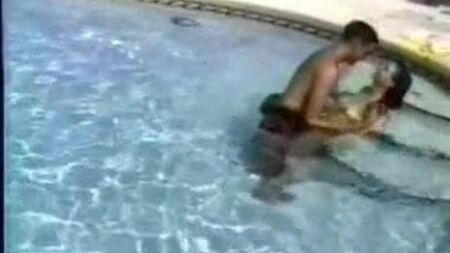 Underwater Sextacy - Missy & Matthew