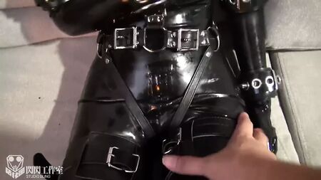 Latex breathplay