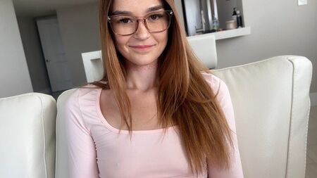 Обучение 18-летней сводной сестры сексу