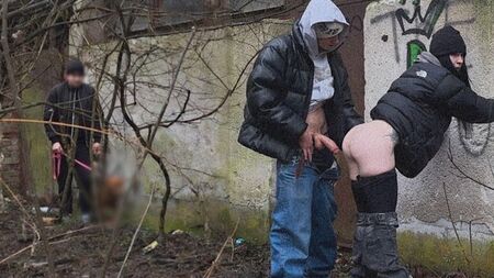 Крик переходит в тишину