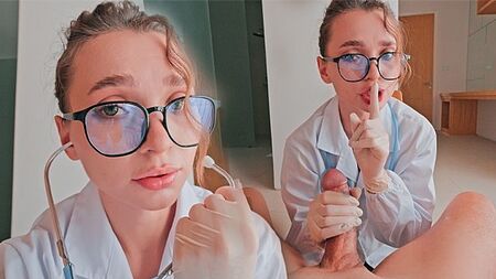 Стони тише, это отвлекает от минета
