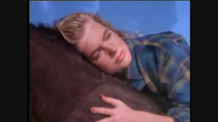 Erika Eleniak Baywatch