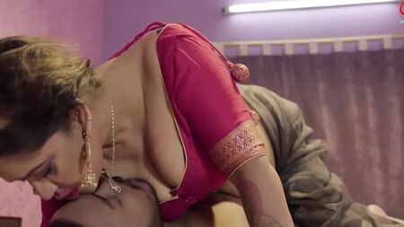 chote bhai ne chudai ki dadi ke sath